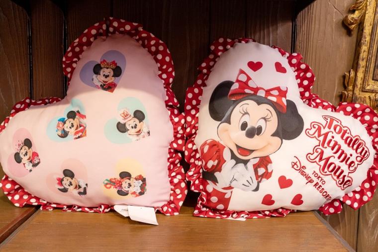 ミニーマウスをモチーフにした新グッズに注目