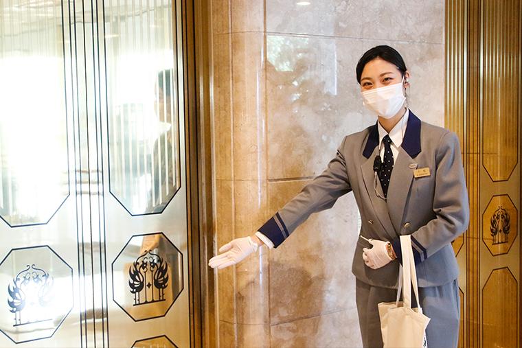 「ホテルニューグランド」ロビー