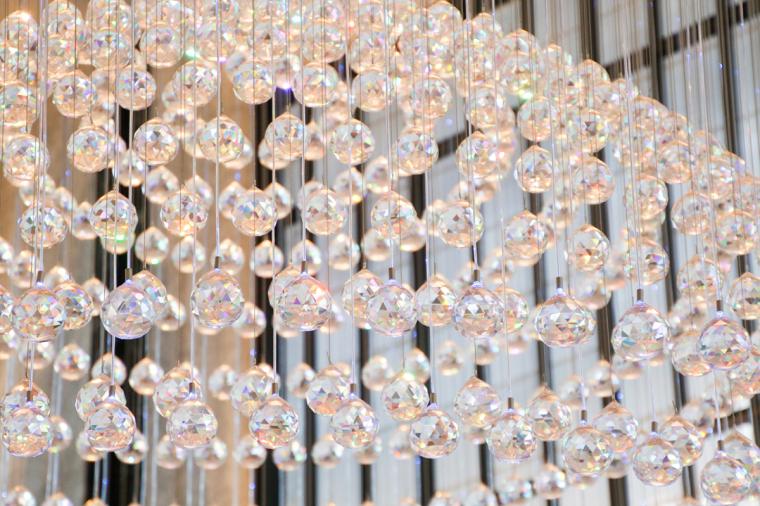 クリスタルシャンデリア「ヨコハマムーンライト」