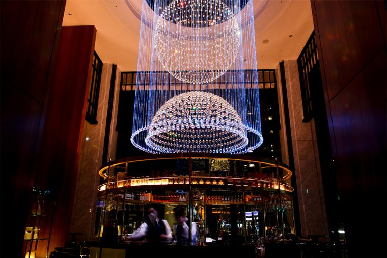 クリスタルシャンデリア「ヨコハマムーンライト」