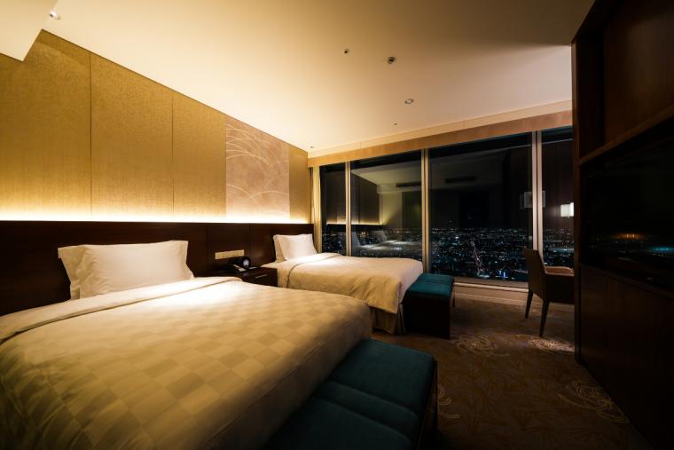 「プレミアムコーナーツイン」のベッド