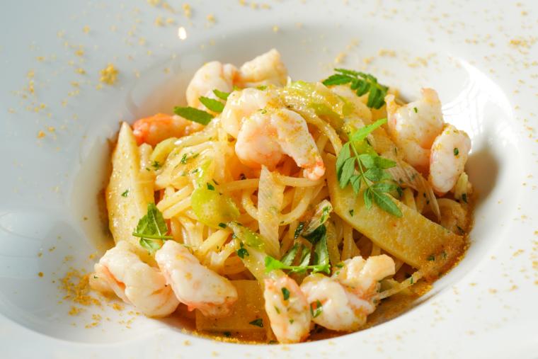 「海老と筍のアーリオオーリオ」