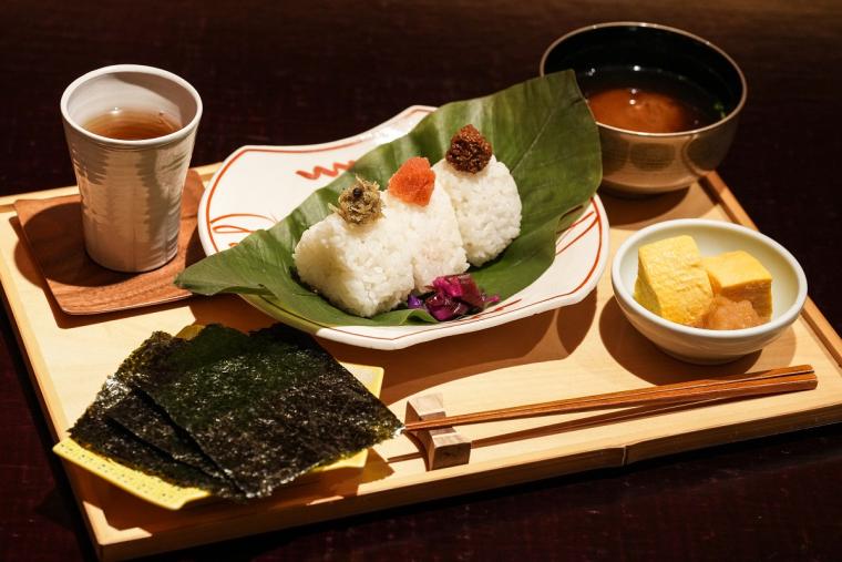 猪名野茶房のおにぎり