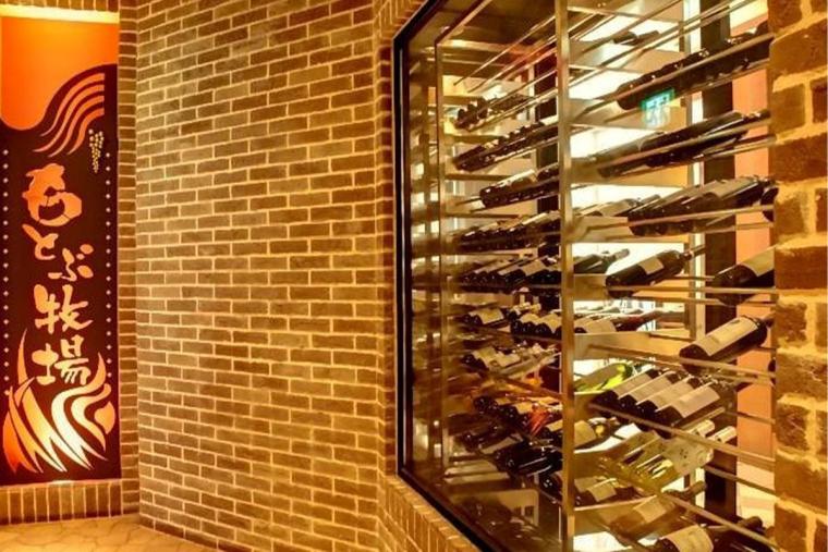 「焼肉 もとぶ牧場 那覇店」ワイン