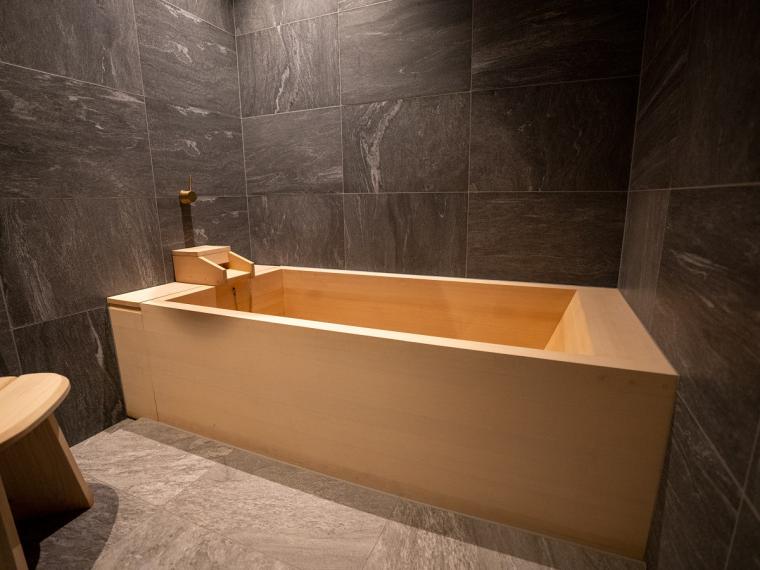 世界的なクリエイターがデザインした、美術館のようなスペシャルルーム