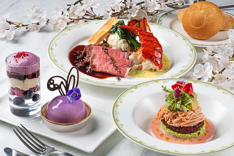 S.S.コロンビア・ダイニングルーム