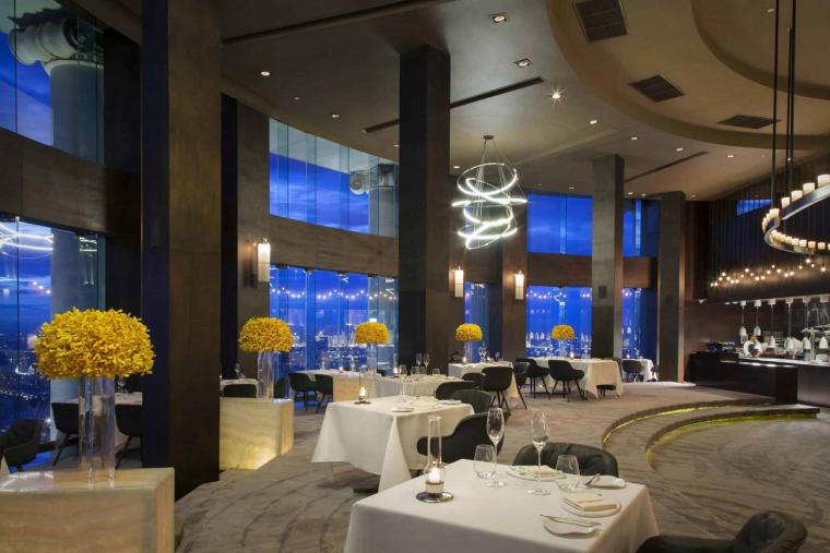 ルブア　アット　ステート　タワー (lebua　AT　STATE　TOWER)