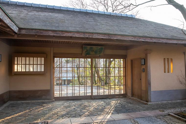 「雲仙温泉 旅亭 半水盧」門