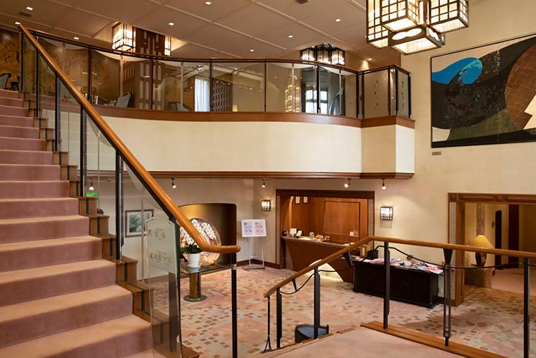 「雲仙温泉 旅亭 半水盧」フロント