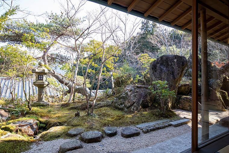 「雲仙温泉 旅亭 半水盧」客室
