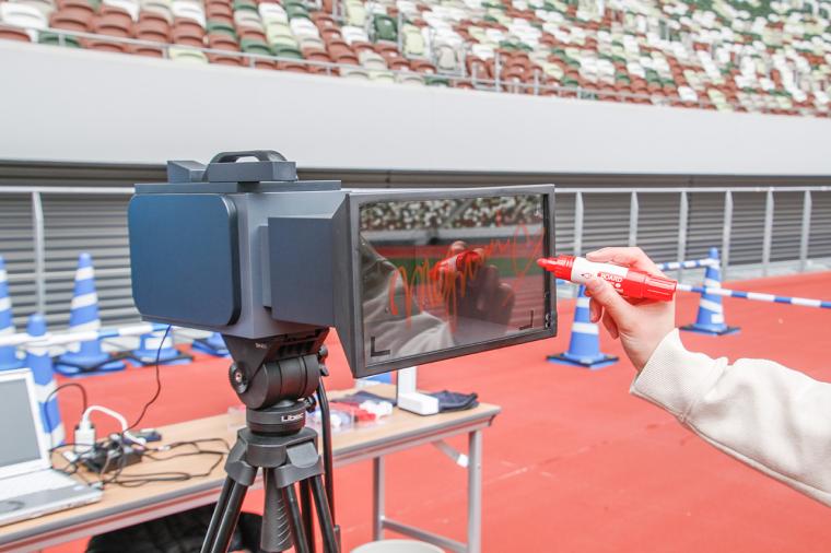 ビクトリーサイン体験