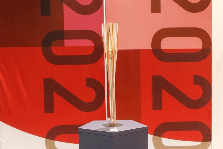 聖火リレーで使用したトーチ