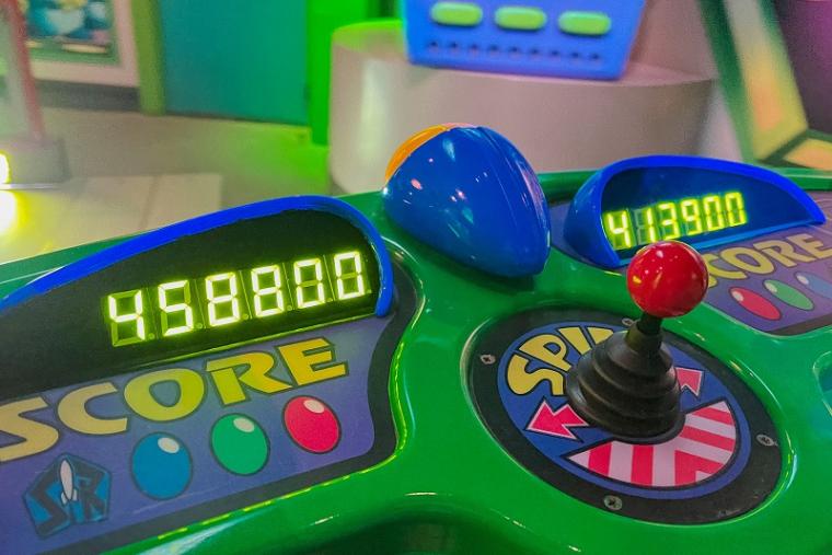 バズ・ライトイヤーのアストロブラスター