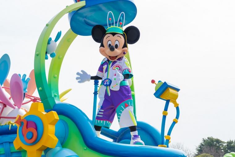 パレード「うさたま大脱走！」