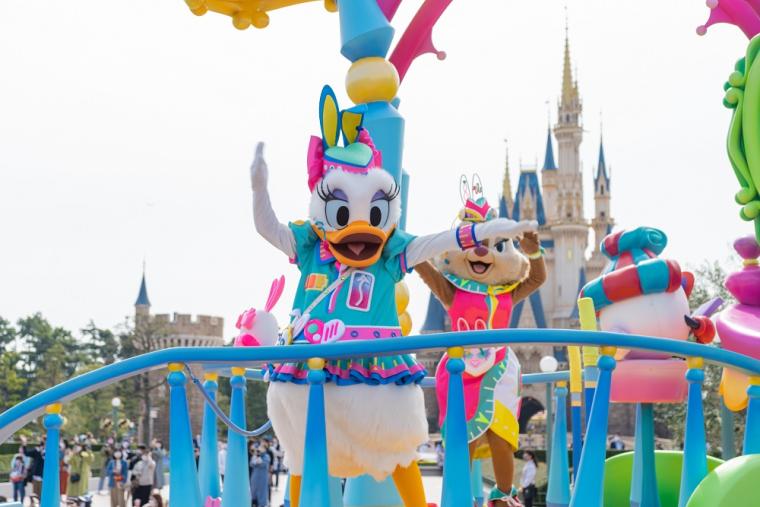 パレード「うさたま大脱走！」