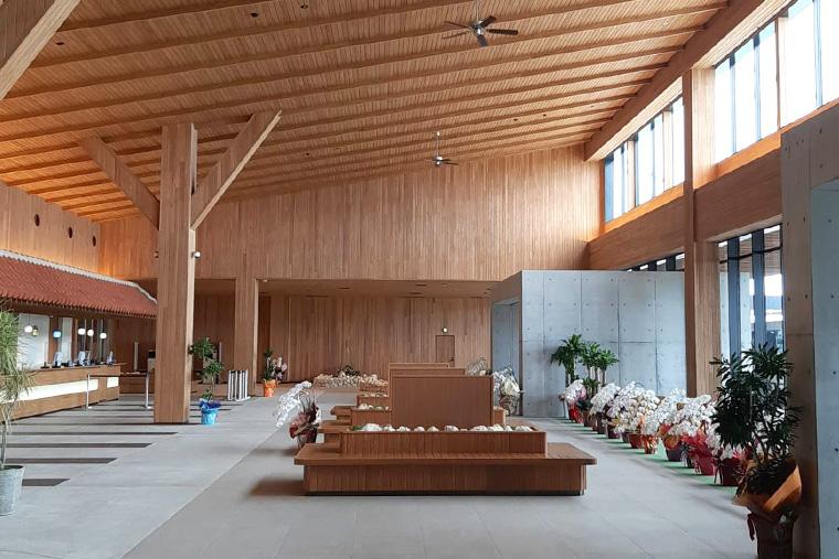 トヨタレンタカー那覇空港シーサイド店