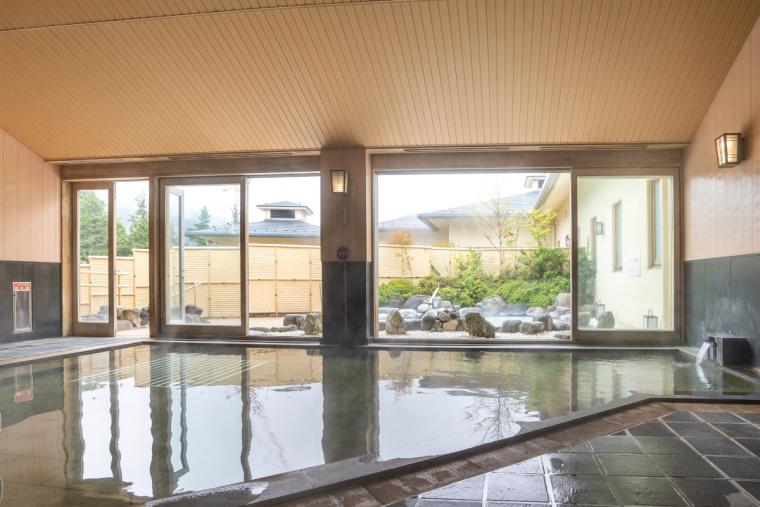 「箱根小涌園 元湯 森の湯」の内湯