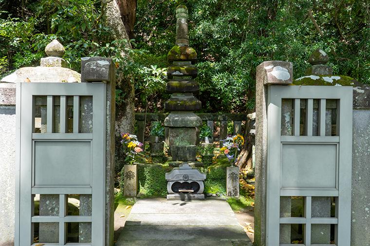 鎌倉　13人　ドラマ　ゆかりの地　法華堂跡