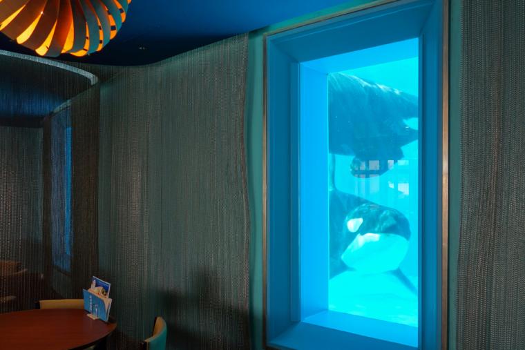 レストラン「OCEAN」