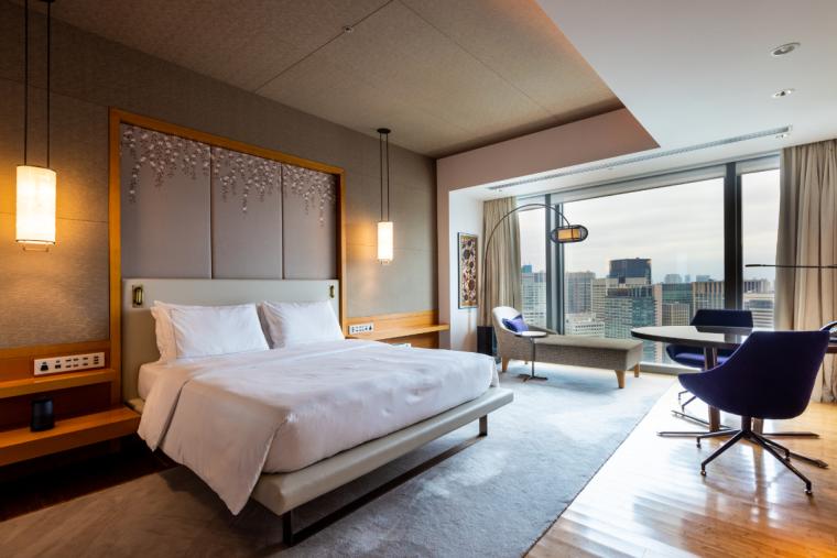 「マンダリン グランド ルーム」