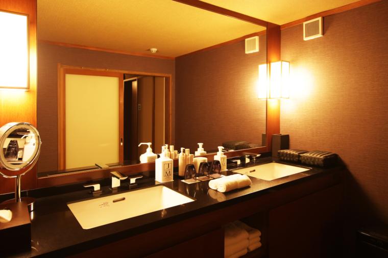 「浮舟」の洗面所