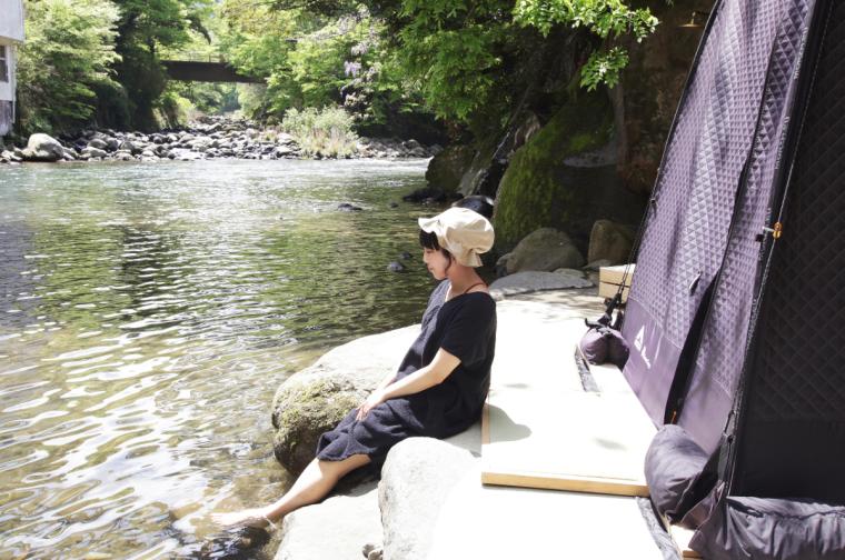 川でクールダウン