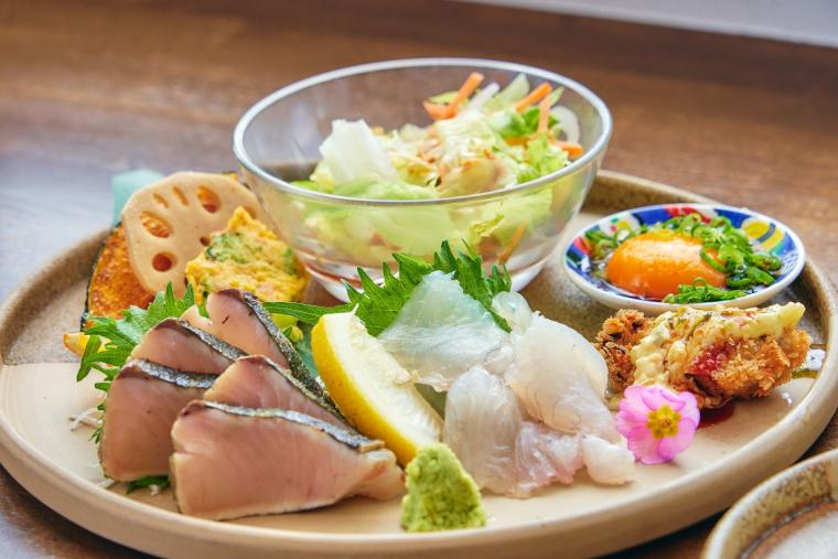 鰆などを使った創作に富んだメニュー