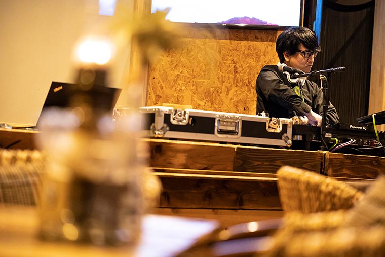 シェルターガーデン日光　サンセットイブニングアワー　DJ