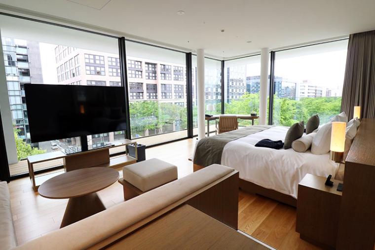 コーナーバルコニー