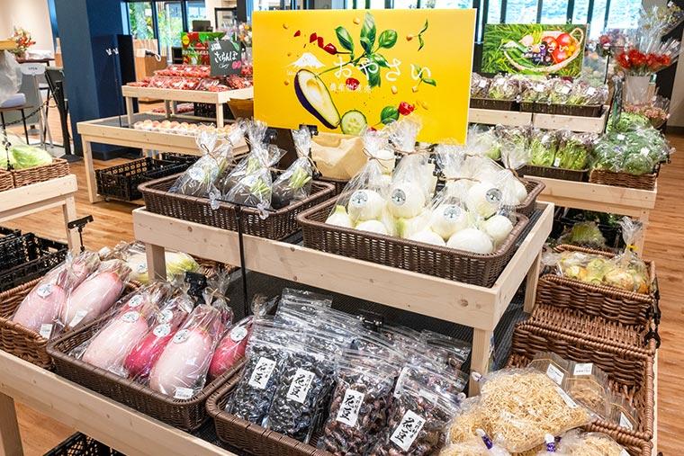 旅の駅 kawaguchiko base