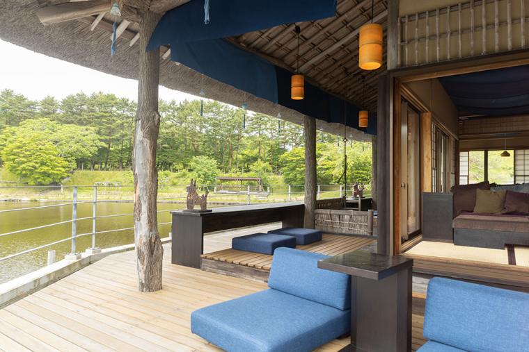 星野リゾート青森屋 八幡馬ラウンジ