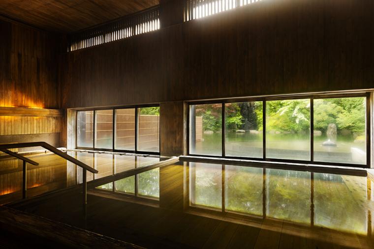 星野リゾート青森屋 温泉大浴場