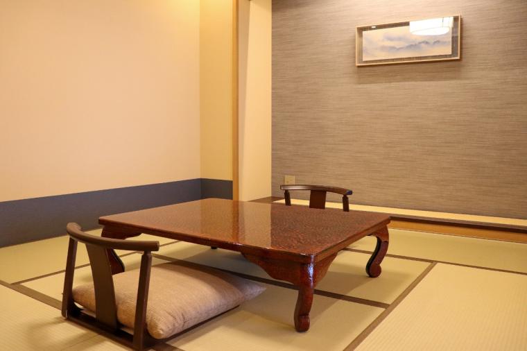 大室の杜　玉翠