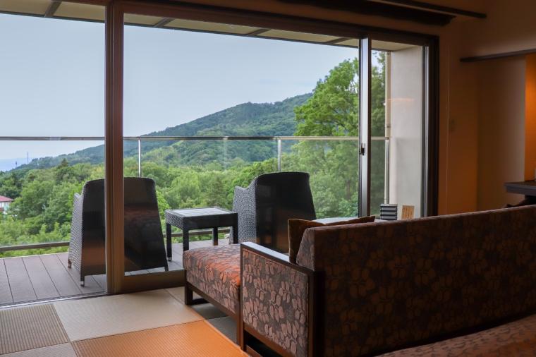 大室の杜　玉翠