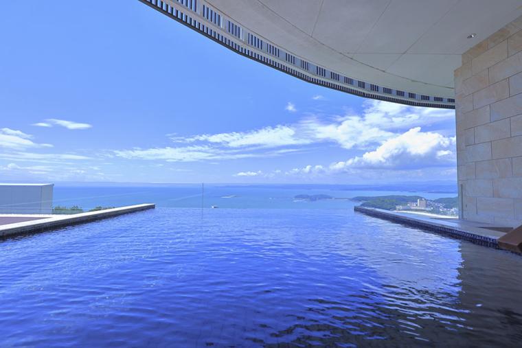 「インフィニート ホテル＆スパ 南紀白浜」露天風呂