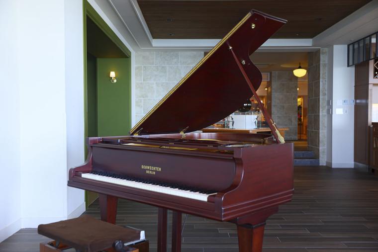 「インフィニート ホテル＆スパ 南紀白浜」ラウンジ