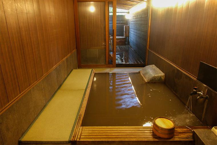 霧島温泉 摘み草の宿こまつ（客室・内湯）