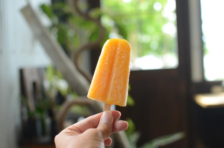 マンゴーアイスケーキ