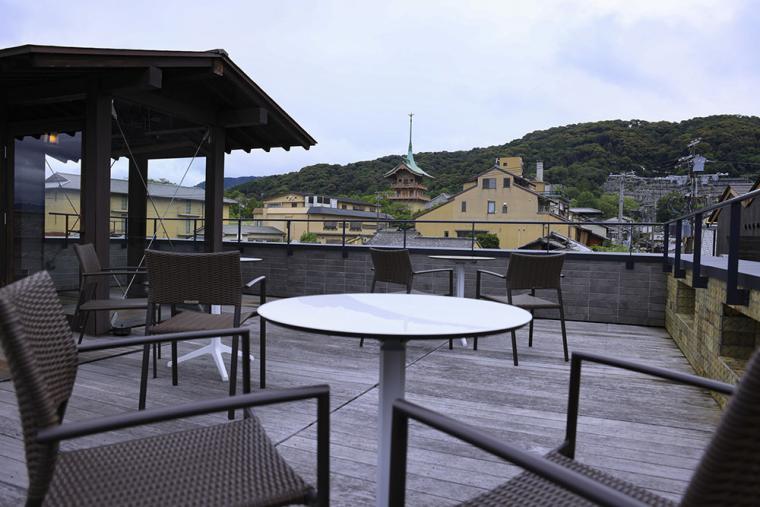 京都「SOWAKA」ルーフトップテラス
