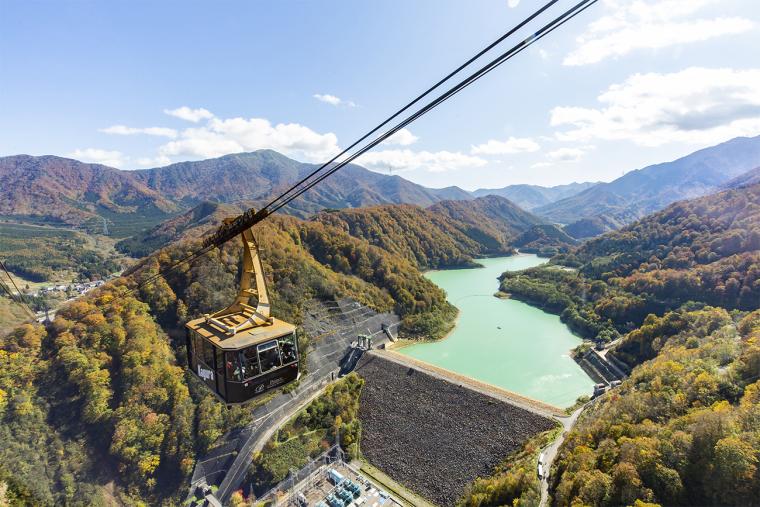 日本トップクラスの地上高を感じることができる「田代ロープウェー」