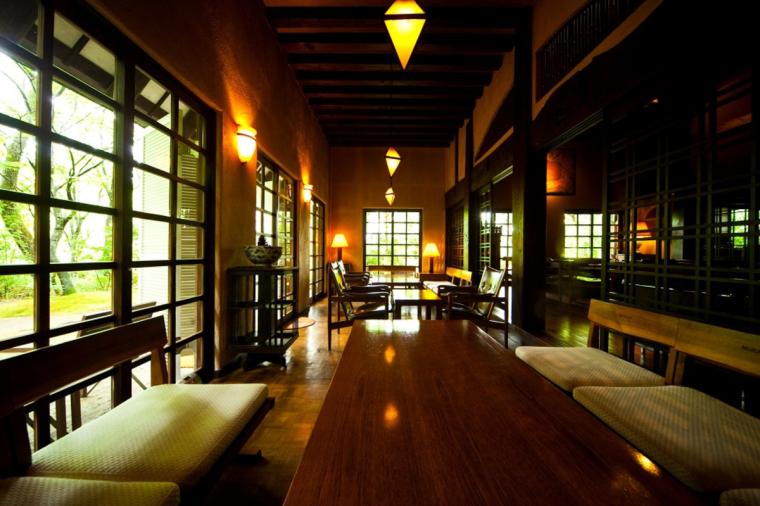 由布院温泉 山荘 無量塔