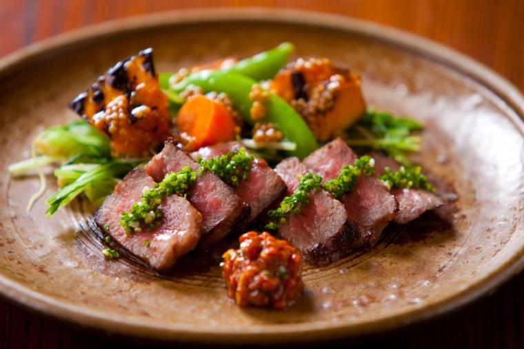 由布院温泉 山荘 無量塔