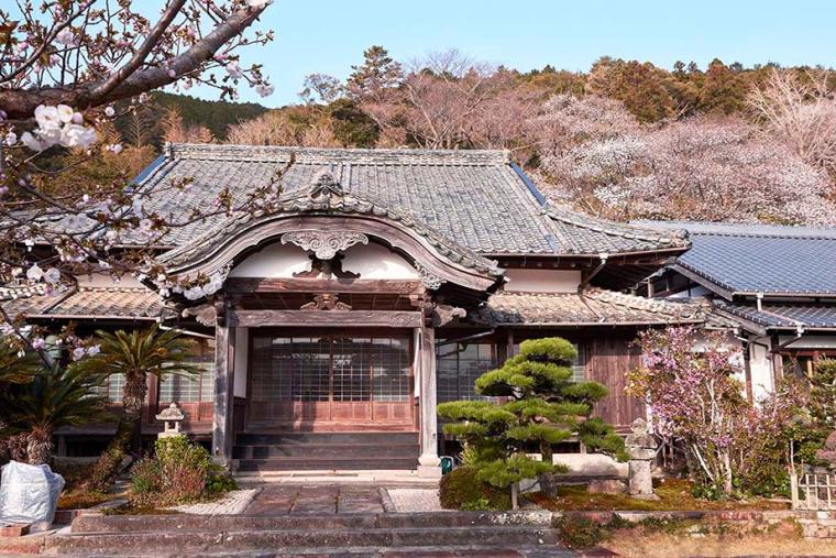 宿坊対馬西山寺