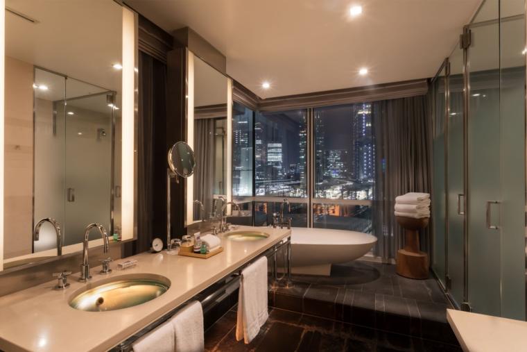 フォーシーズンズホテル丸の内　東京