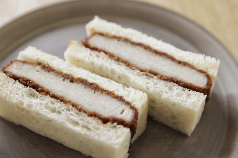 全国の泊まれる【道の駅】15選！地元のグルメ、名産品、温泉がすぐそばに。