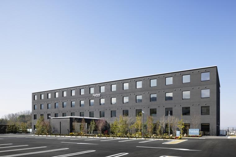 全国の泊まれる【道の駅】15選！地元のグルメ、名産品、温泉がすぐそばに。