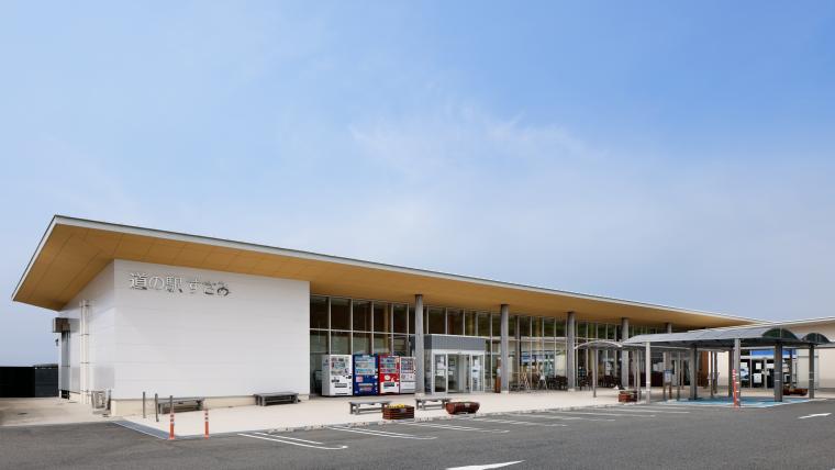 全国の泊まれる【道の駅】15選！地元のグルメ、名産品、温泉がすぐそばに。