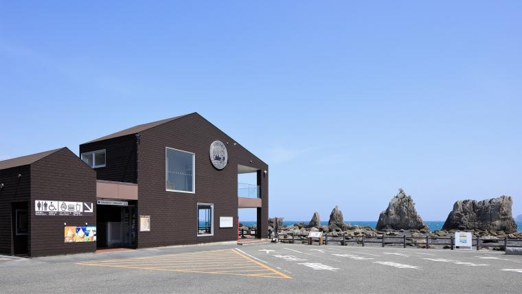 全国の泊まれる【道の駅】15選！地元のグルメ、名産品、温泉がすぐそばに。