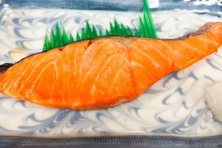 ボリュームたっぷりの朝食で旅の始まりを