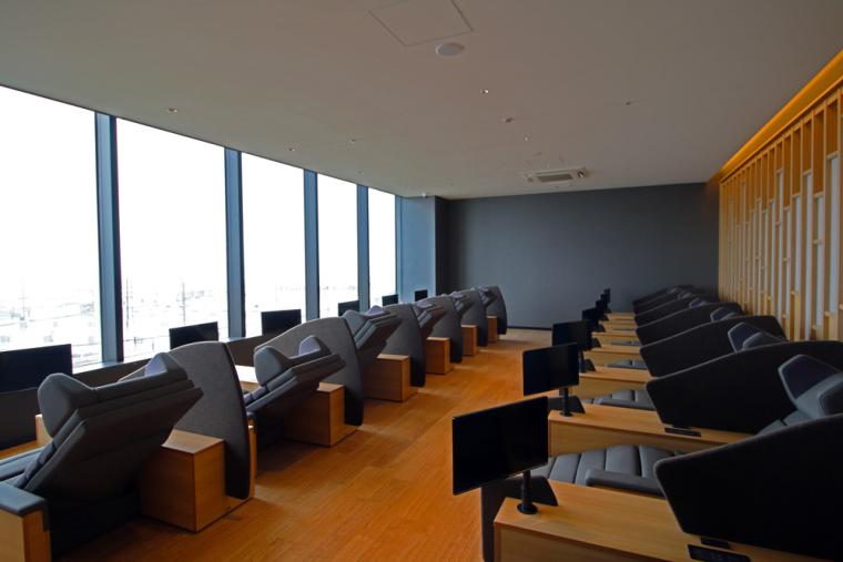 泉天空の湯 羽田空港の休憩コーナー